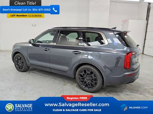 Used 2021 Kia Telluride EX w/ EX Premium Package AWD/4WD image 3