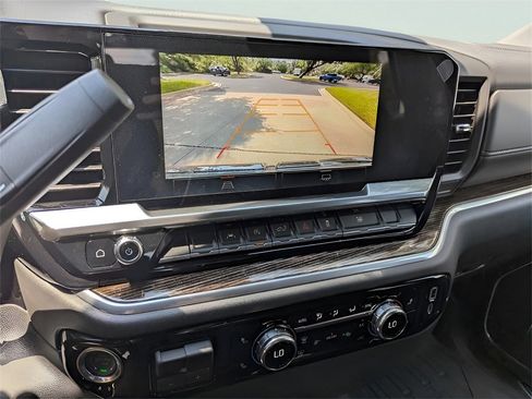 New 2026 GMC Sierra 1500 Elevation image 17