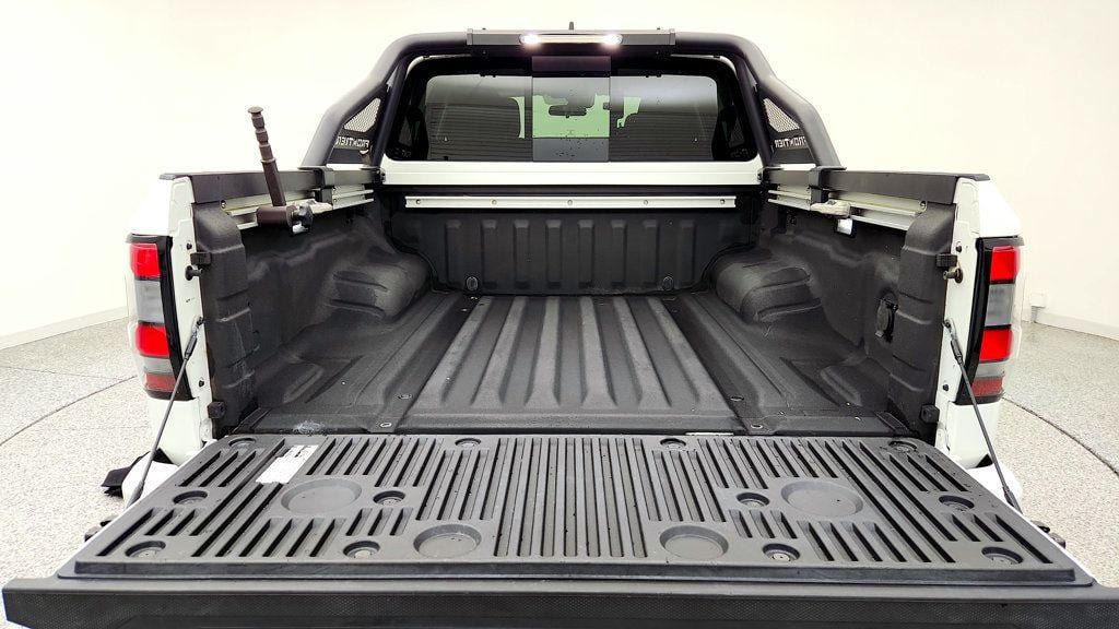 Used 2023 Nissan Frontier SV w/ SV Convenience Package AWD/4WD image 20