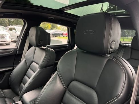 Used 2023 Porsche Macan GTS AWD/4WD image 13