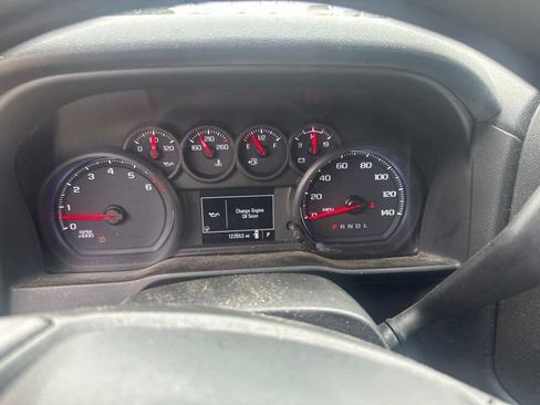 Used 2020 Chevrolet Silverado 1500 W/T RWD image 10