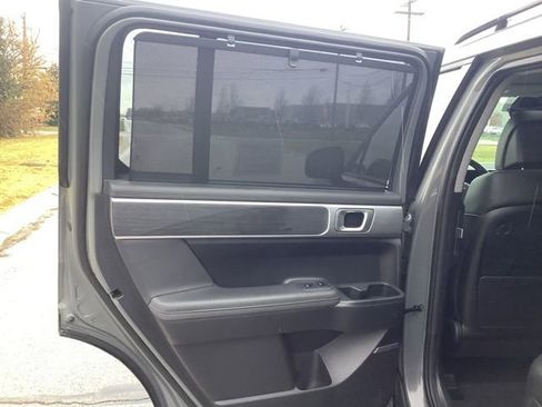 Certified 2024 Hyundai Santa Fe Limited image 22