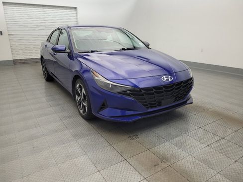 Used 2023 Hyundai Elantra SEL w/ Convenience Package image 13