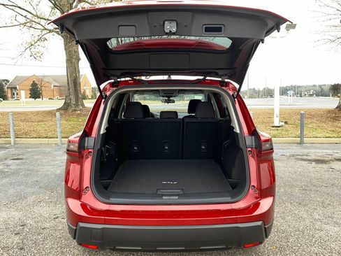 New 2026 Nissan Rogue S FWD image 5