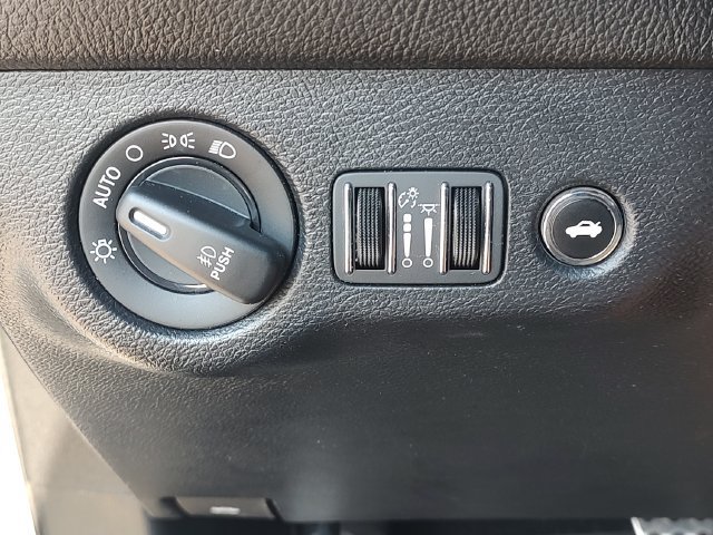 Used 2023 Dodge Challenger R/T Scat Pack RWD image 22