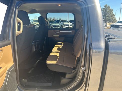 Used 2019 RAM 1500 Big Horn image 11