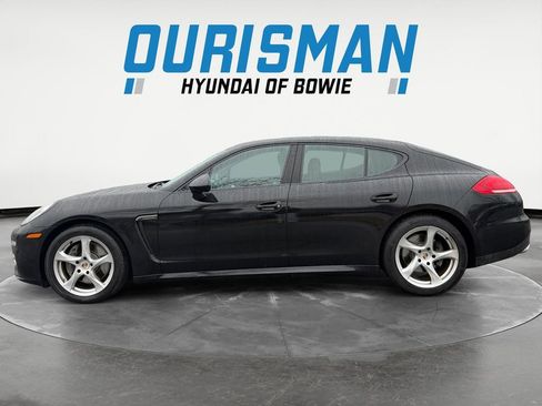 Used 2014 Porsche Panamera 4 image 3