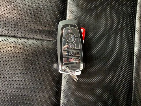 Used 2022 Lincoln Corsair AWD w/ Equipment Group 101A image 26