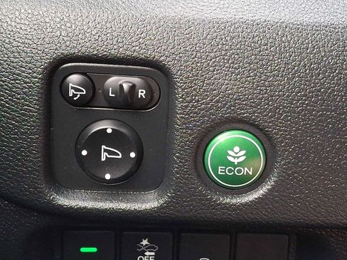 Used 2022 Honda Pilot Black Edition image 24