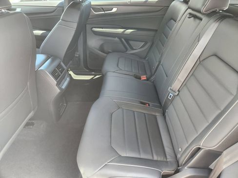 New 2026 Volkswagen Atlas Cross Sport SEL R-Line AWD/4WD image 18