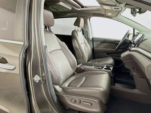 Used 2021 Honda Odyssey Touring image 13