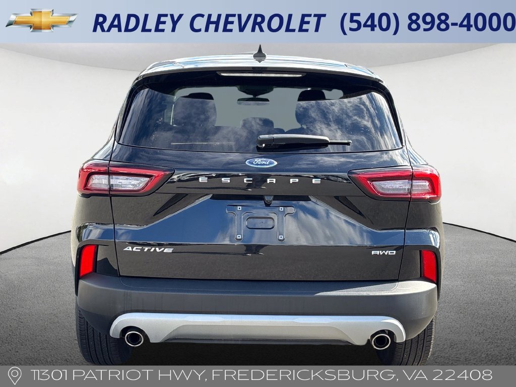 Used 2025 Ford Escape Active AWD/4WD image 18