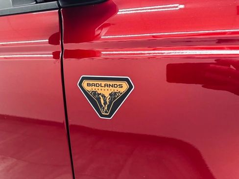 New 2025 Ford Bronco Badlands image 11