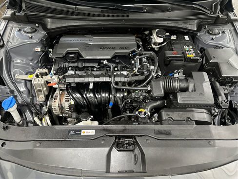 Certified 2024 Hyundai Elantra SEL FWD image 25