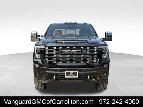 New 2026 GMC Sierra 2500 Denali Ultimate AWD/4WD image 7