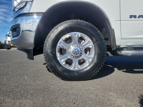 Used 2024 RAM 2500 Big Horn image 21