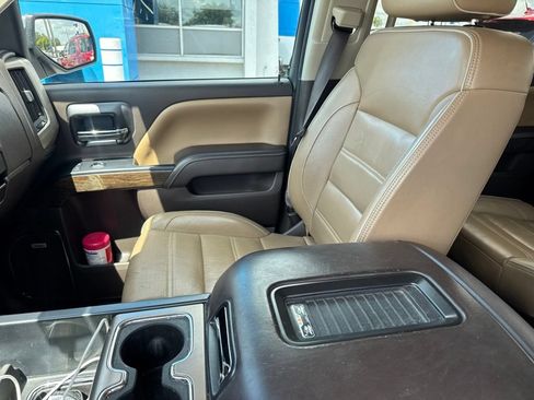 Used 2017 GMC Sierra 1500 Denali w/ Denali Ultimate Package AWD/4WD image 17