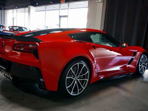 Used 2017 Chevrolet Corvette Grand Sport w/ Z07 Performance Package image 34