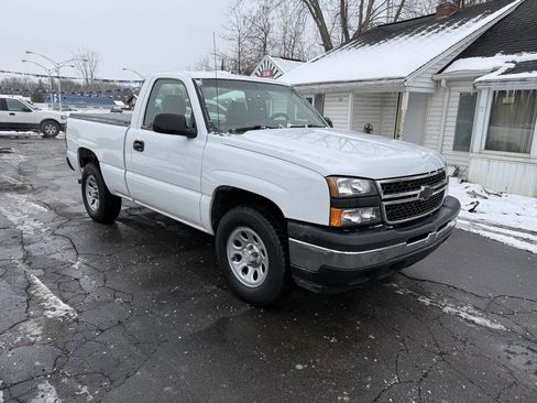 Used 2006 Chevrolet Silverado 1500 W/T image 1