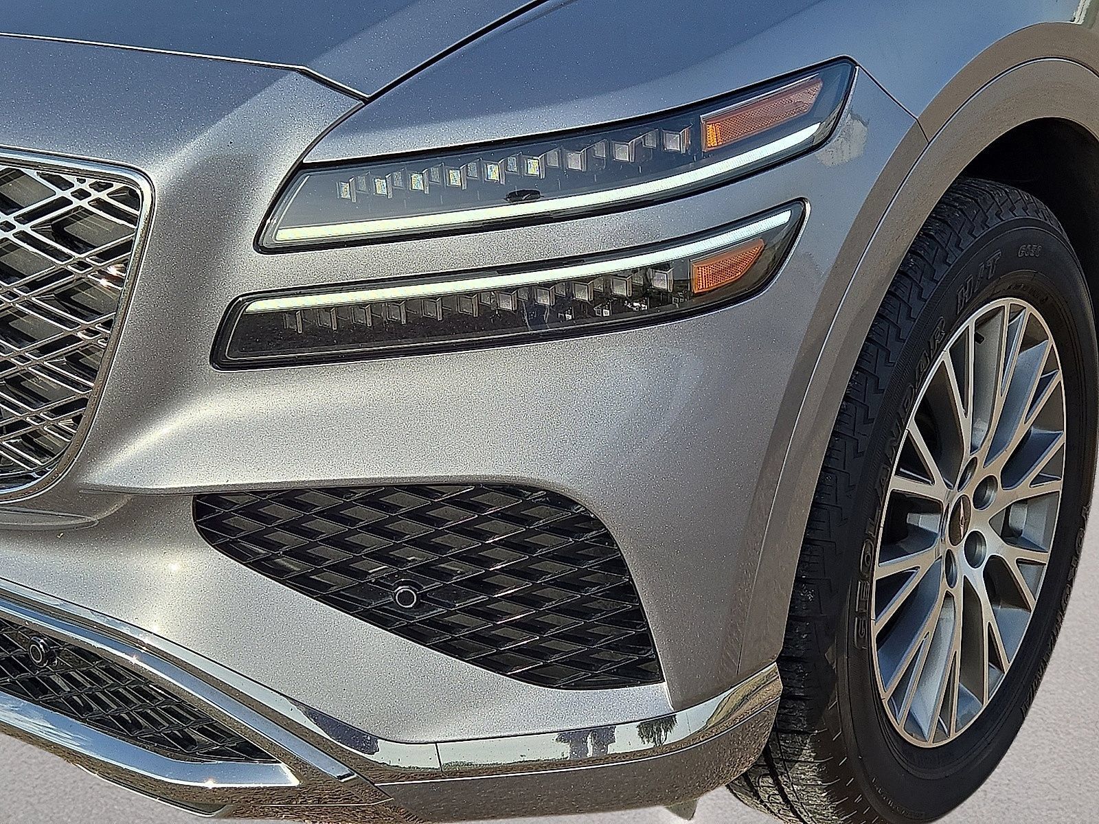 Used 2025 Genesis GV80 2.5T Standard AWD/4WD image 9
