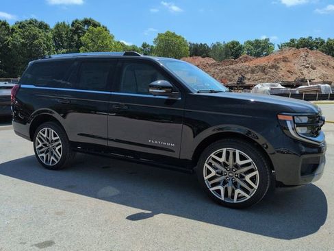 New 2026 Ford Expedition Platinum w/ Platinum Ultimate Package AWD/4WD image 2