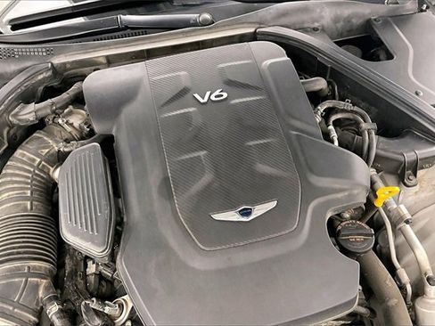 Used 2017 Genesis G80 3.8 w/ Option Group 03 image 30