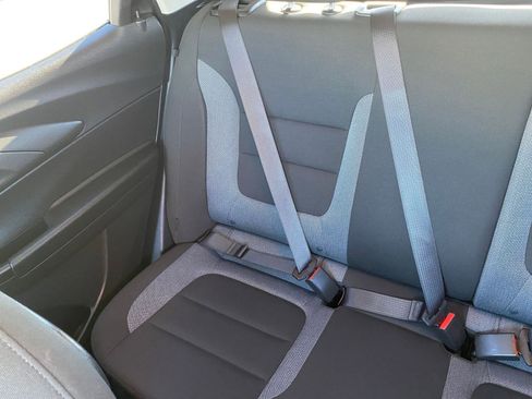 Used 2025 Chevrolet TrailBlazer LT image 40