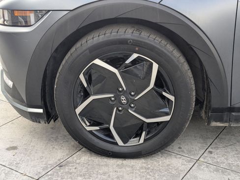 Certified 2023 Hyundai Ioniq 5 SEL image 13