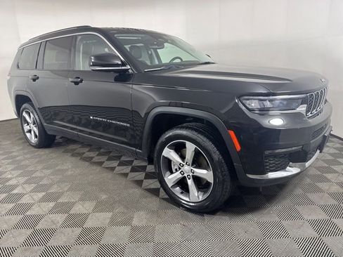 Used 2022 Jeep Grand Cherokee L Limited image 1