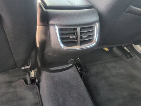 Used 2019 Chevrolet Malibu LT FWD image 35