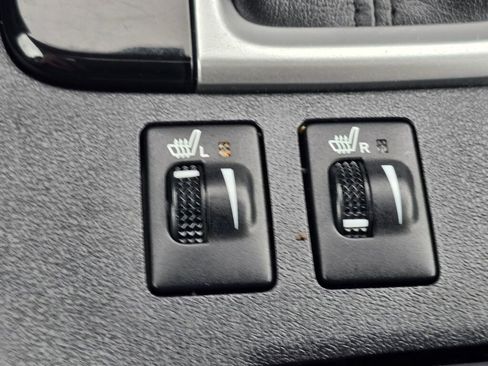 Used 2017 Toyota Highlander XLE AWD/4WD image 51