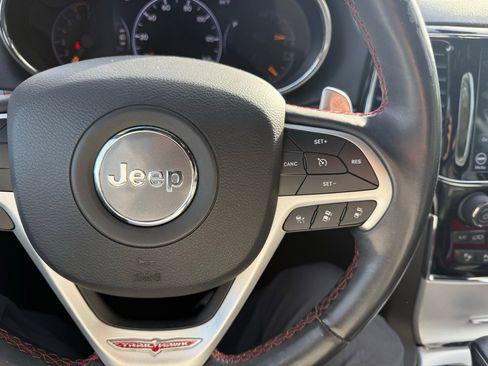 Used 2020 Jeep Grand Cherokee Trailhawk w/ Trailhawk Luxury Group image 19