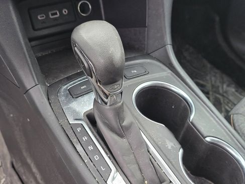 Used 2022 Chevrolet Equinox LT image 21