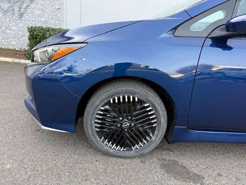 Certified 2024 Nissan Leaf SV Plus image 11