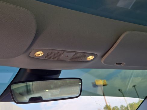 Used 2018 Tesla Model 3 Performance image 30