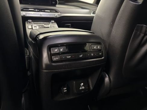 Used 2021 Hyundai Palisade Calligraphy image 21