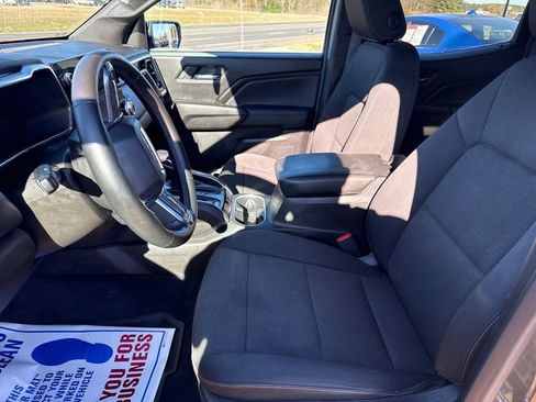 Used 2024 GMC Canyon Elevation w/ Convenience Package image 12