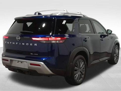 Used 2024 Nissan Pathfinder SL w/ SL Premium Package AWD/4WD image 3