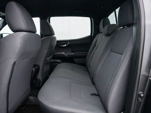 Used 2019 Toyota Tacoma TRD Sport w/ Technology Package RWD image 26