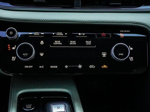 Used 2023 INFINITI QX60 Luxe w/ Cargo Package image 24