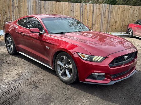 Used 2016 Ford Mustang GT Premium image 17