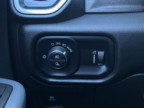 Used 2023 RAM 1500 Big Horn w/ Trailer Tow Group image 29