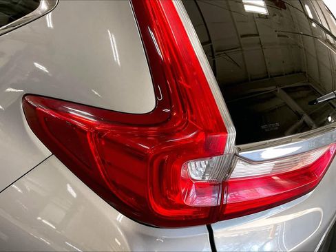 Used 2017 Honda CR-V Touring image 29