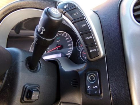 Used 2005 Chevrolet Corvette 1SB Z51 Coupe w/ Preferred Equipment Group image 23