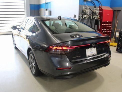 Certified 2024 Honda Accord EX image 34