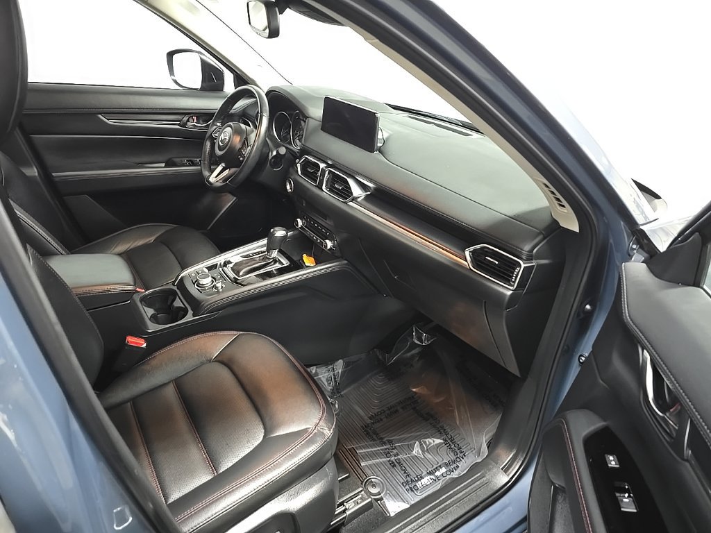 Used 2023 MAZDA CX-5 Carbon Edition AWD/4WD image 16