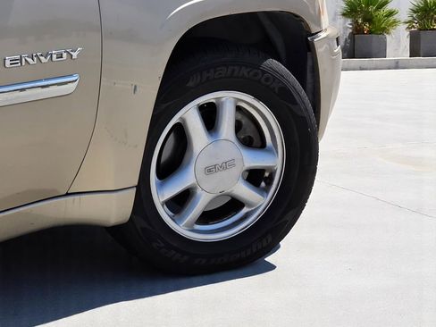 Used 2006 GMC Envoy XL SLE w/ Sle Preferred Equipment Group image 10