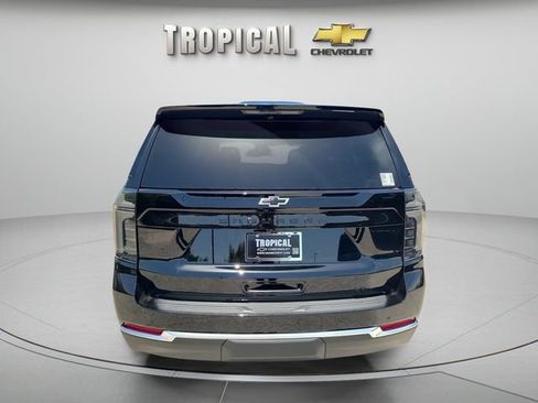New 2026 Chevrolet Suburban LT w/ Comfort Package RWD image 4