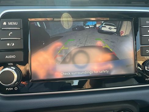 Used 2025 Nissan Versa SV image 20