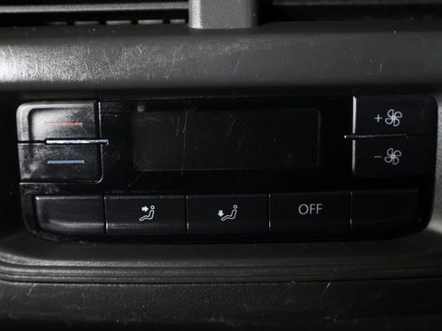 Used 2018 Volkswagen Atlas Launch Edition image 47